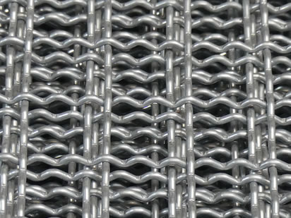 Diseño, fabricación, instalación y mantenimiento de mallas metálicas onduladas o tejidas para el sector de la construcción o cerramientos metálicos en Bogotá, Colombia